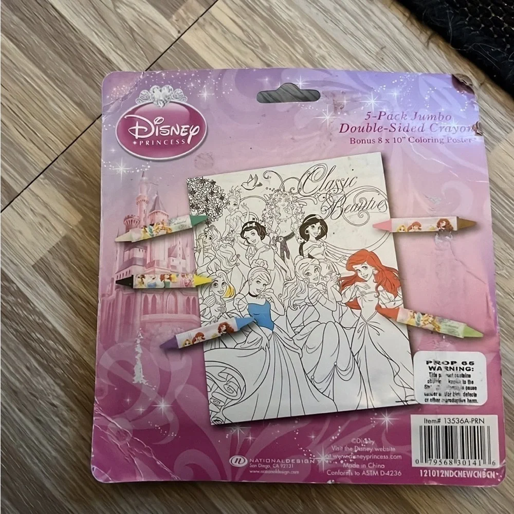 Disney princess jumbo double sided crayons and poster
